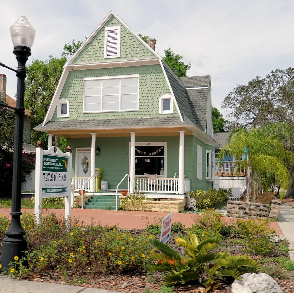 1910 NRHP 90001762 321 E TARPON AVE TARPON SPRINGS FL dennis heal