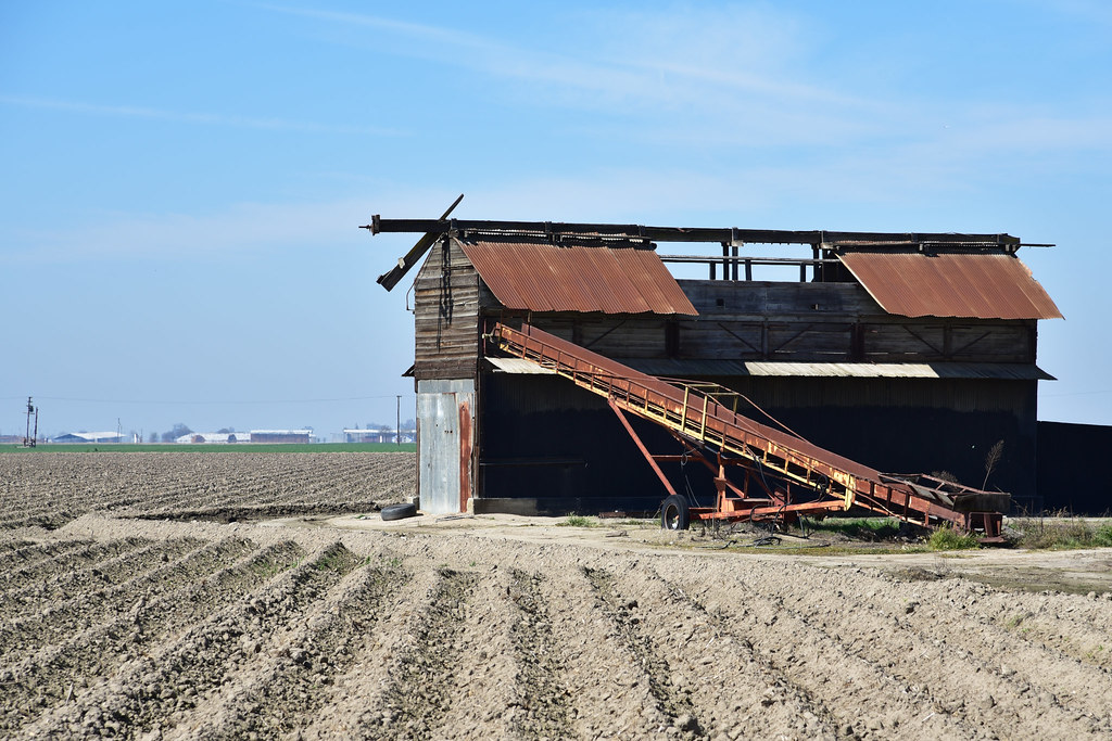 Tulare, California (7) Agricultural buildings Tulare Count… Flickr
