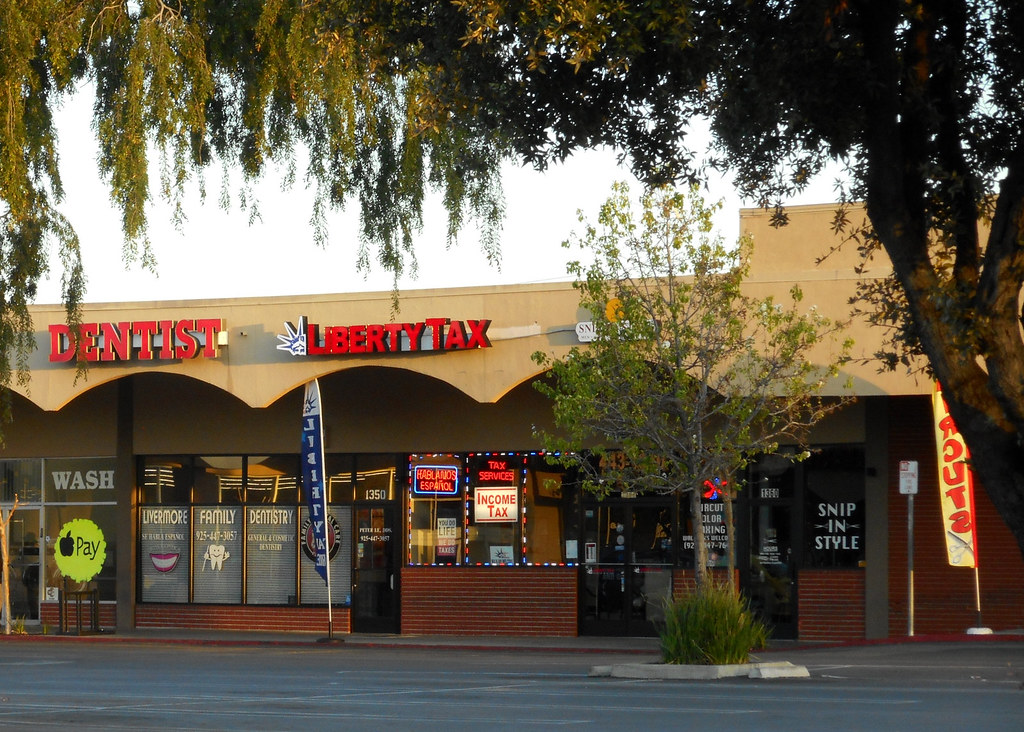 Liberty Tax Liberty Tax Millers Outpost Shopping Center Sy… Flickr