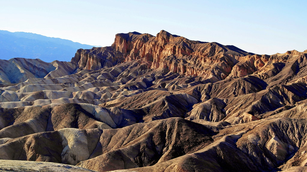 Zabriskie Point, Death Valley National Park Zabriskie Poin… Flickr