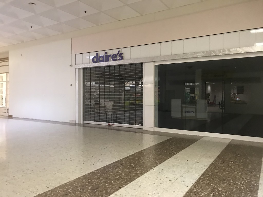 Upper Valley Mall. Springfield, Ohio Jeff Cross Flickr