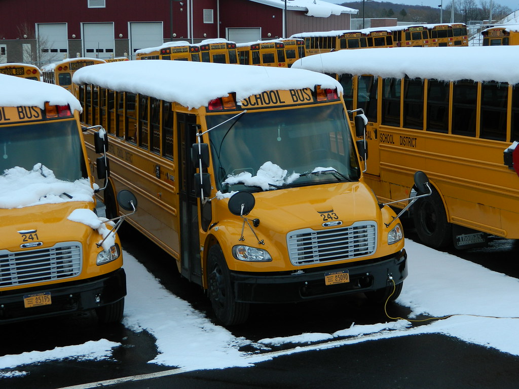 Marcellus Central School District 243 Bus lot Marcellus,… Flickr