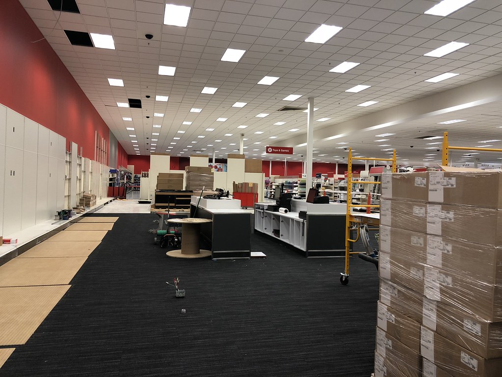 Super Target Urbandale (Des Moines), Iowa Nathan Bush Flickr