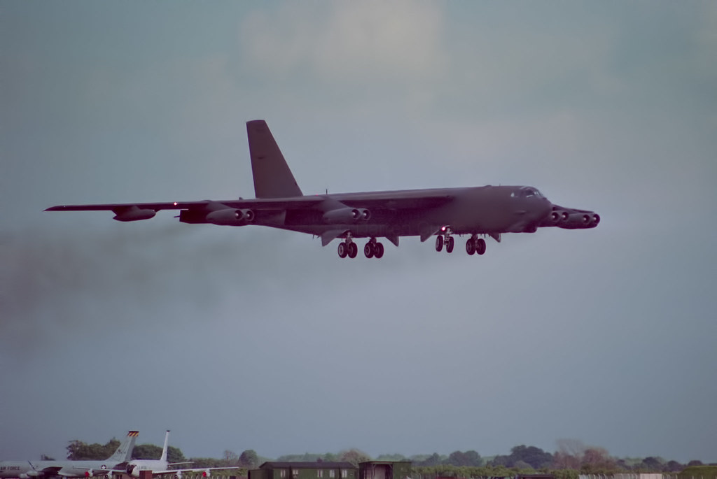B52G 580183 97th Bomb Wing Blytheville AFB Air Fete … Flickr