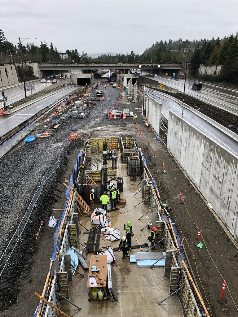Mercer Island station construction The west headhouse begi… Flickr