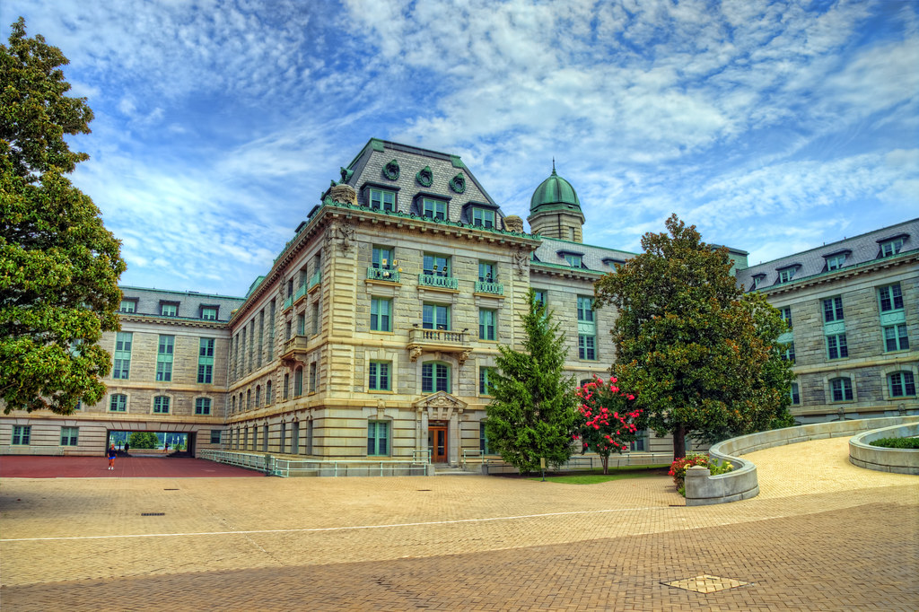 Bancroft Hall Craig Fildes Flickr
