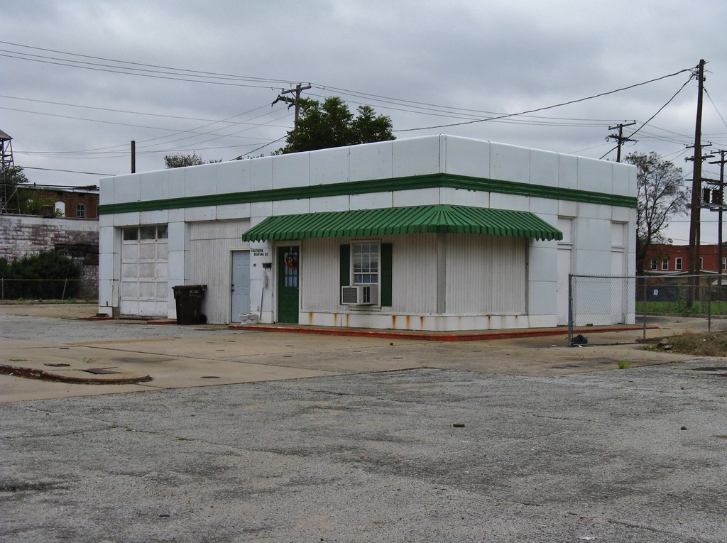 Brinkley, Arkansas Former service station Jasperdo Flickr