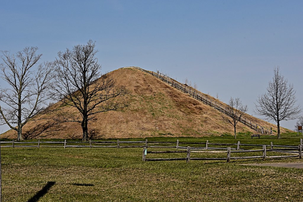 Miamisburg Indian Mound The Adena Indians built and used t… Flickr