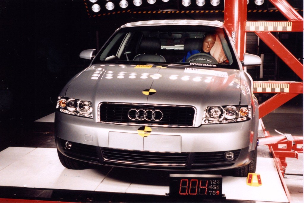 Audi A4 (2001) CrashTest Tested By euroNCAP Safety Rating… Flickr