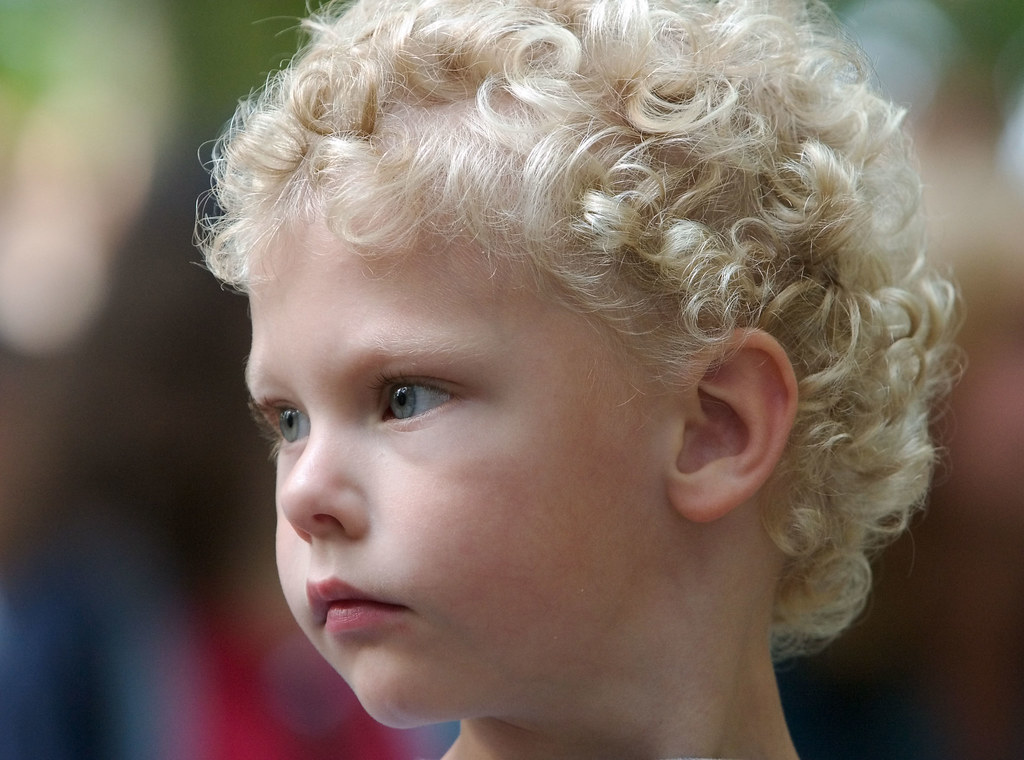 CRW_4452 Curly Headed Boy This boy was intent on the show… Flickr
