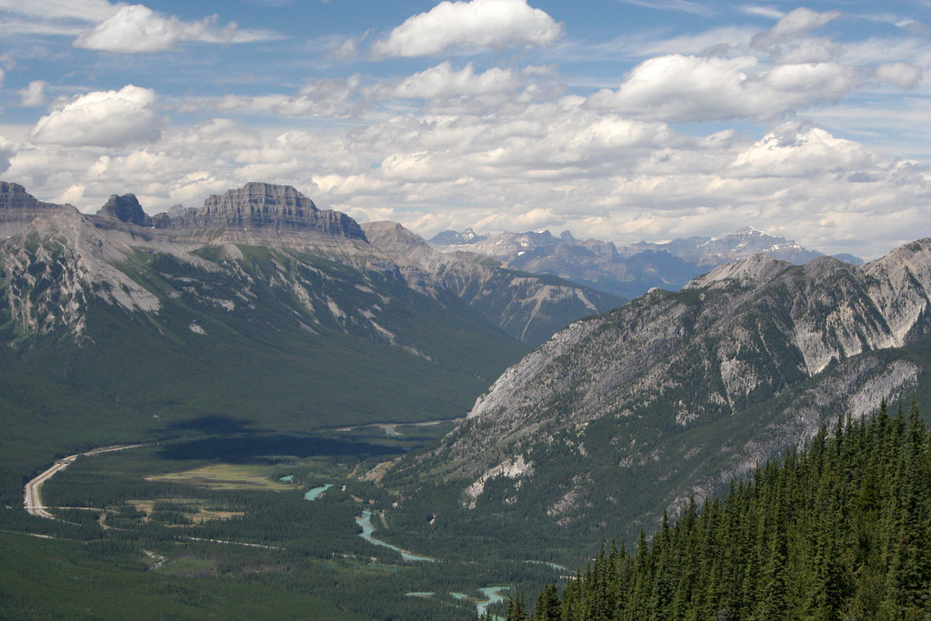 Sulphur Mountain Banff View from the top of Sulpur Mountai… Flickr