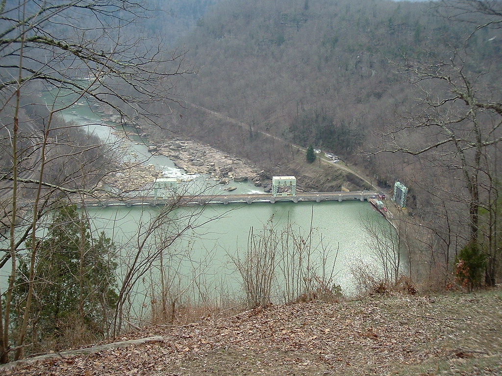Hawks Nest Dam and Tunnel The Hawk's Nest Incident is the … Flickr
