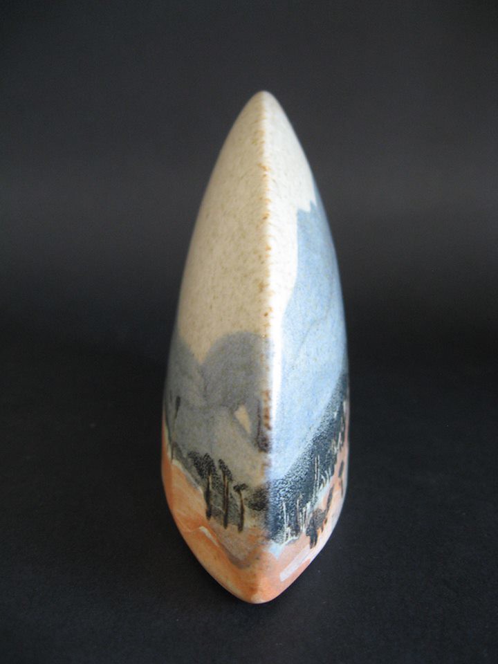 Taggerty Pottery. Closed form. Side view Judith Pearce Flickr
