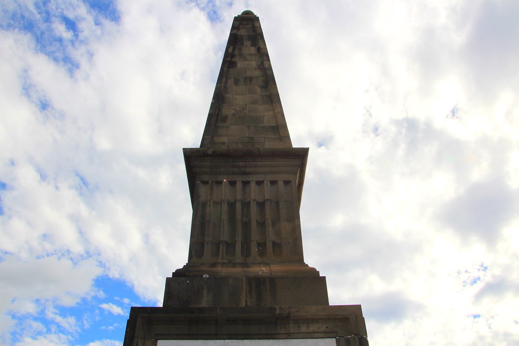 SaintDenis Mausolée Français à La Redoute SaintDenis La … Flickr