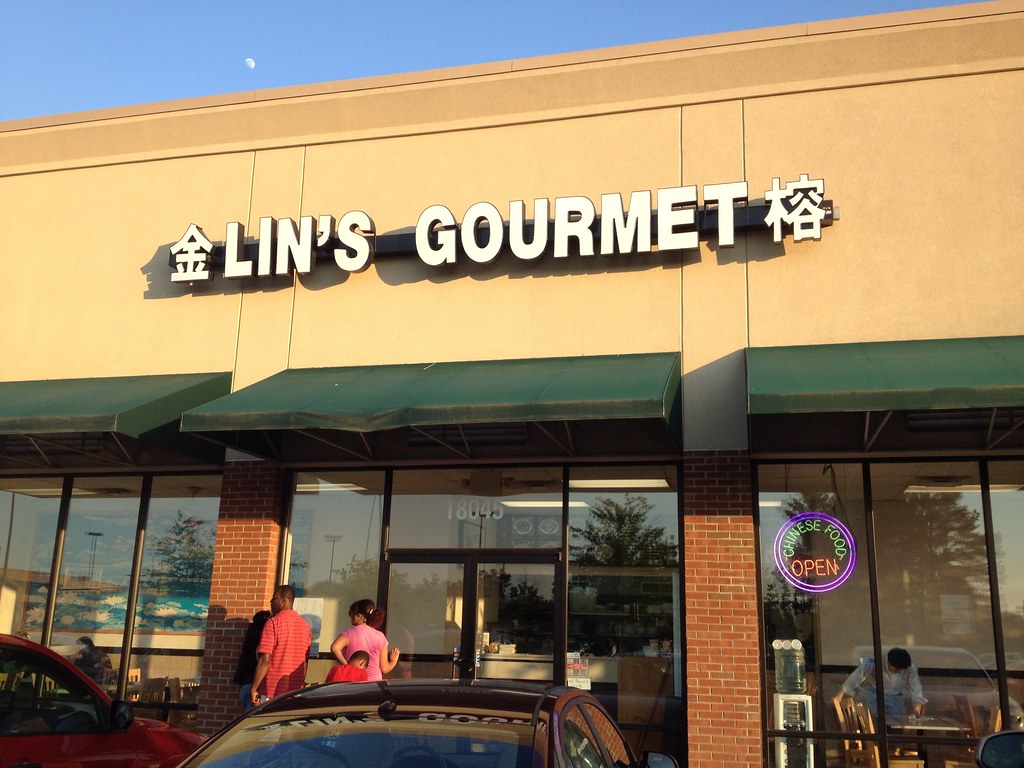 Lin's Gourmet Ruther Glen, VA ed Flickr