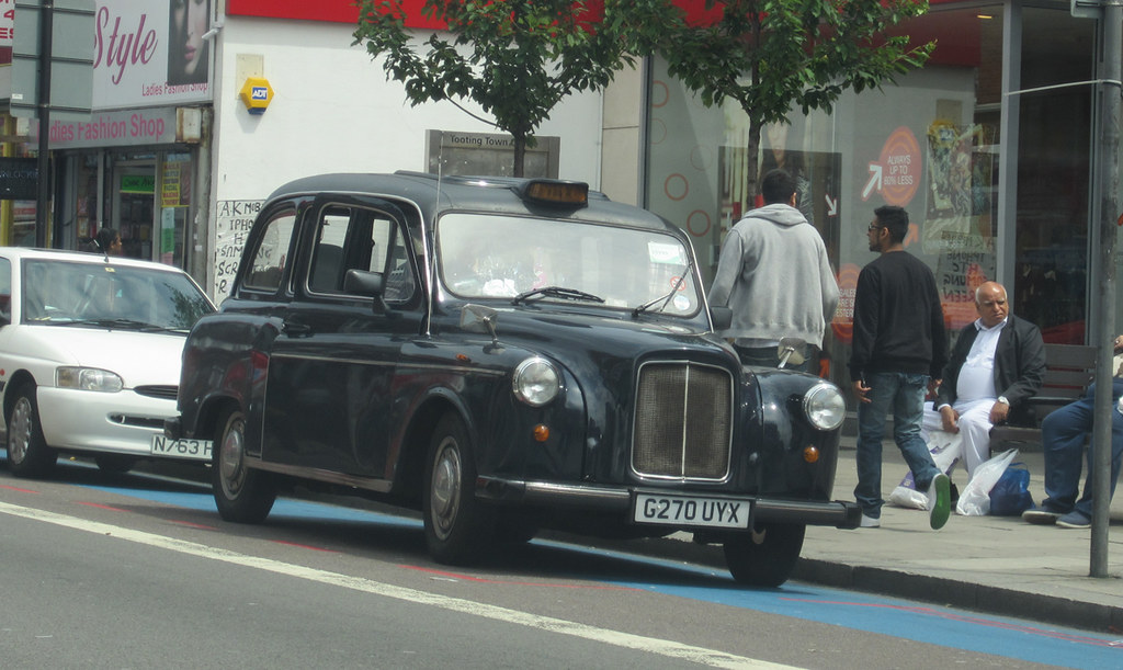 1990 CARBODIES TAXI/HIRE CAR FAIRWAY a photo on Flickriver