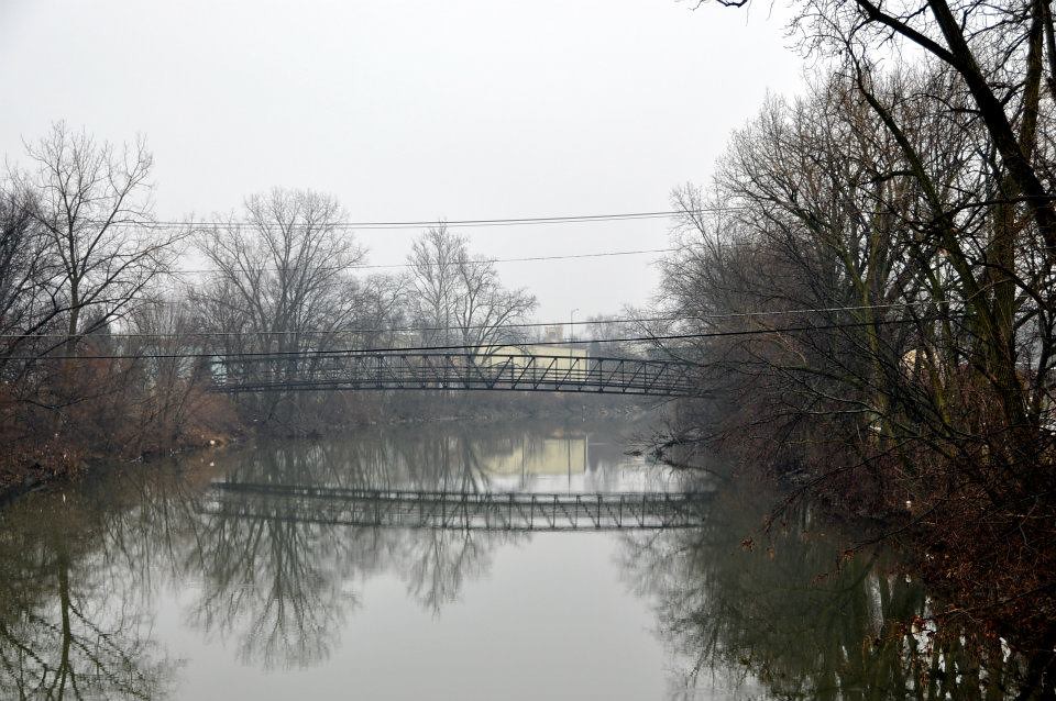 Blanchard River flowing through Findlay, Ohio. Public Affairs Flickr