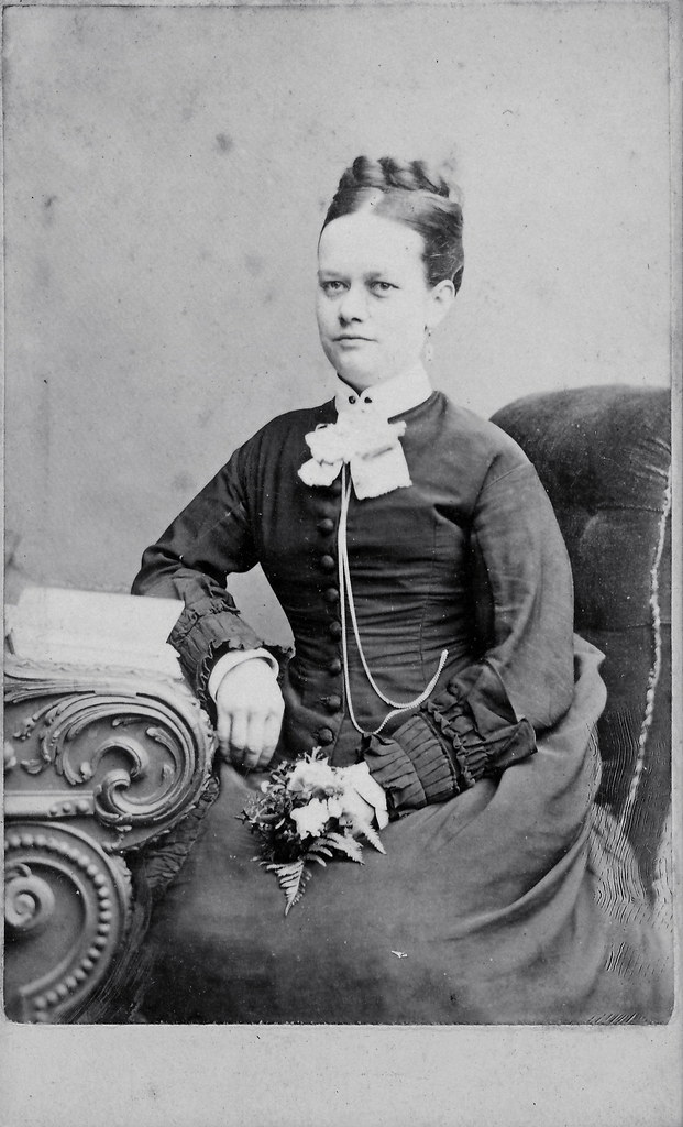 Pretty Victorian Lady Mr & Mrs Ward, 54 Brixton Road Londo… Flickr