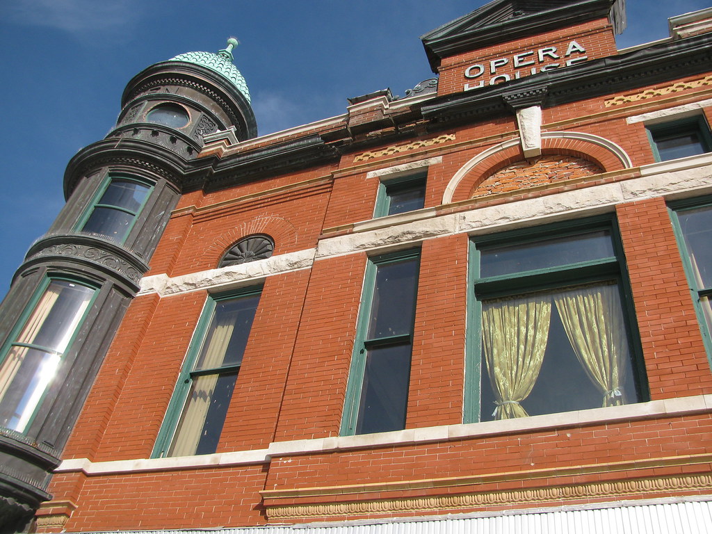 greenfield_opera1 Greenfield IA Main Street Iowa. EE War… Flickr