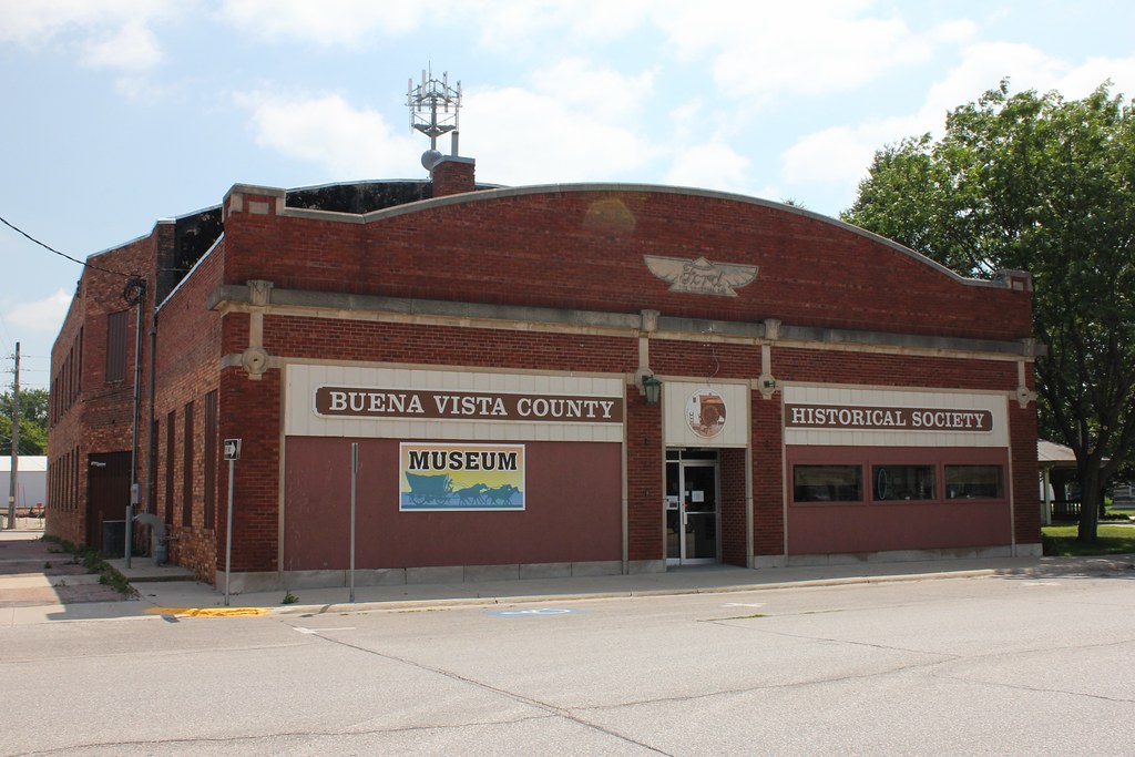 Rasmussen Ford Dealership (Former) Storm Lake, IA Flickr