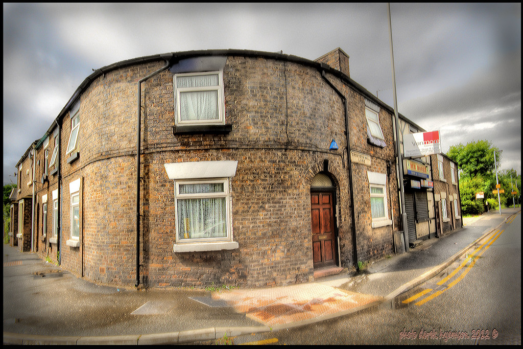 DEYSBROOK LANE Old cottages on the corner of Deysbrook Lan… Flickr