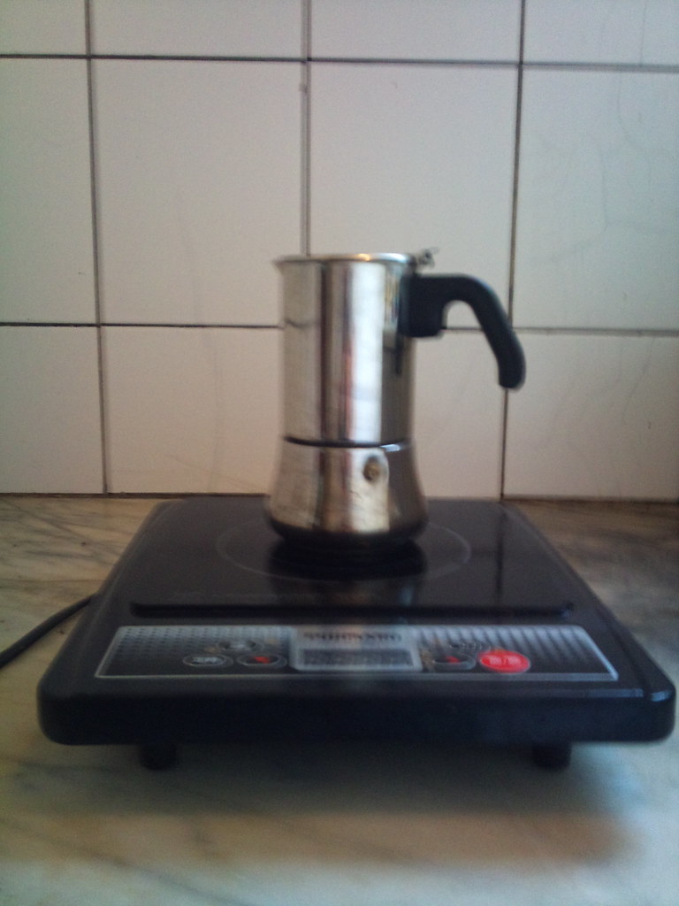 DSC_0414 ikea stovetop espresso maker (caffettiera) 50nt