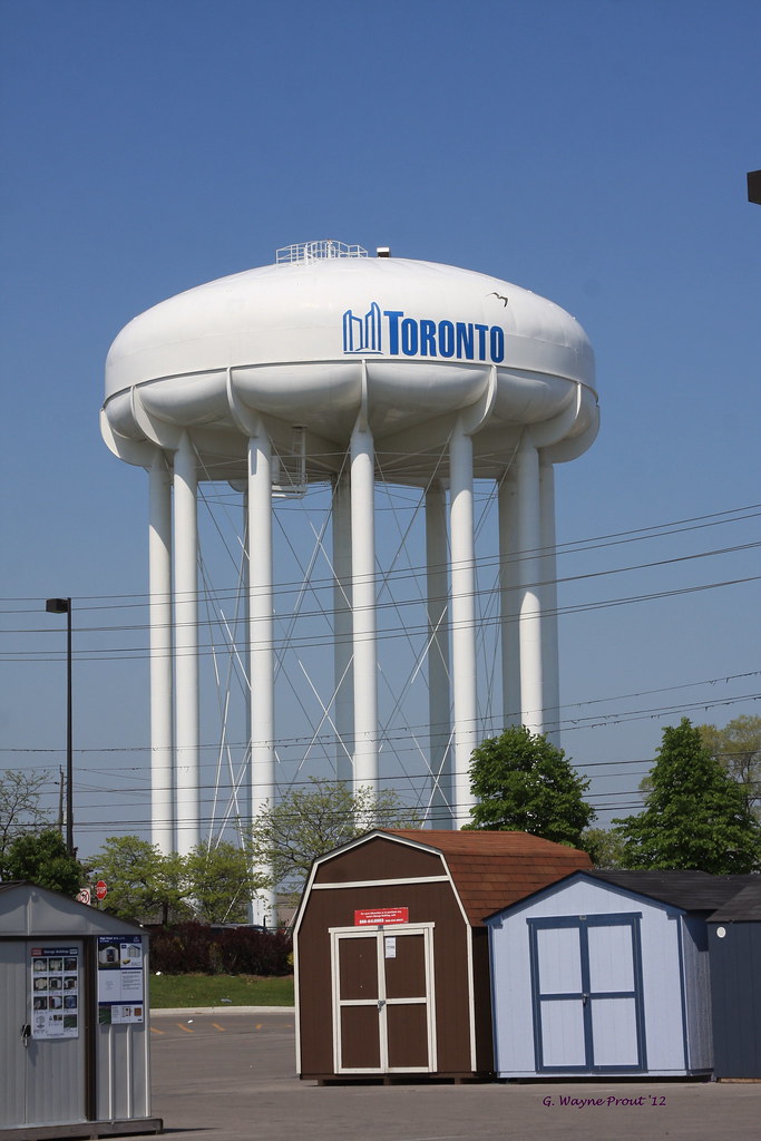 City of Toronto Water Tower A view of the Water Tower loca… Flickr