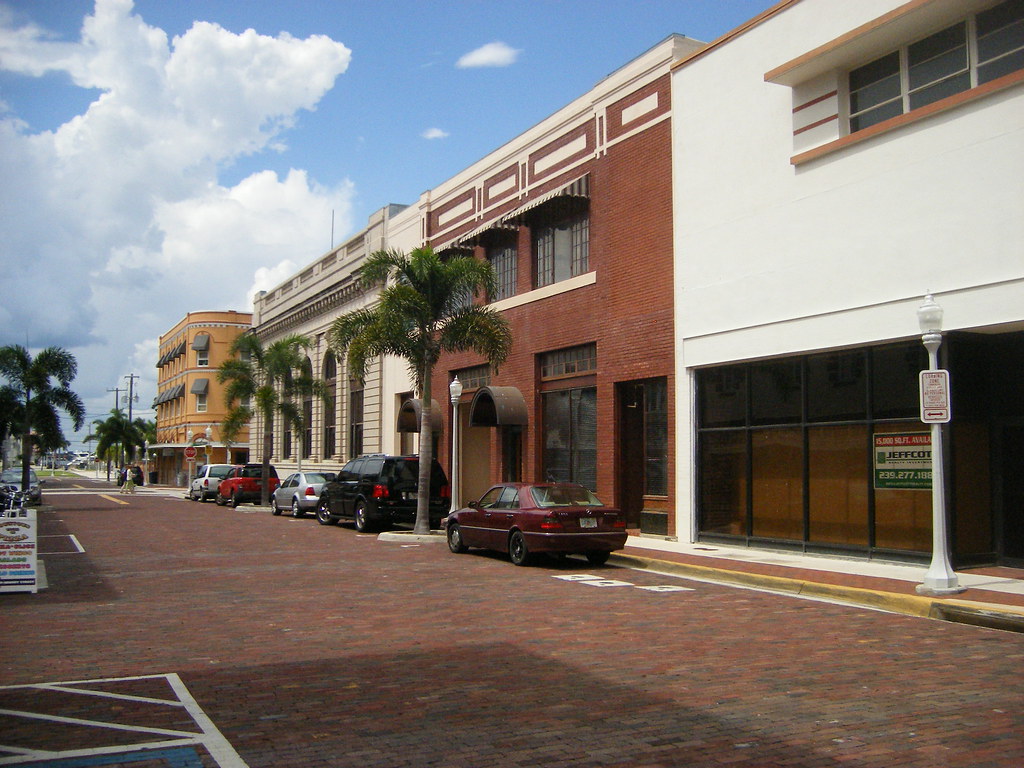 Fort Myers Historic Fort Myers Picture by RedCode  Se… Flickr