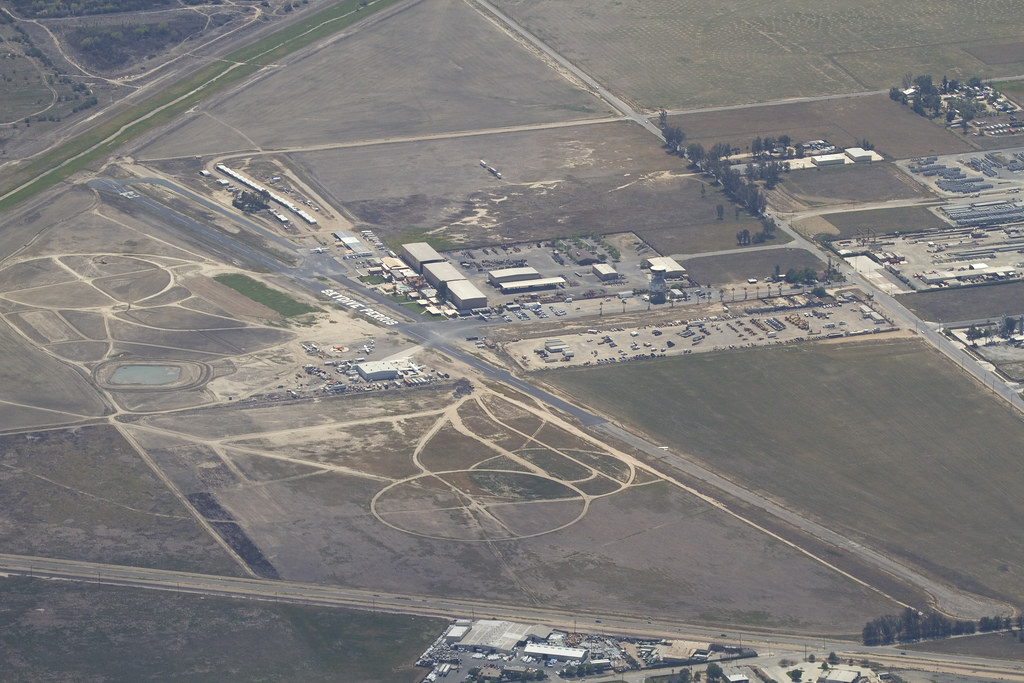 N2630UTOAGYR08APR1210 Perris Valley airport. Flickr