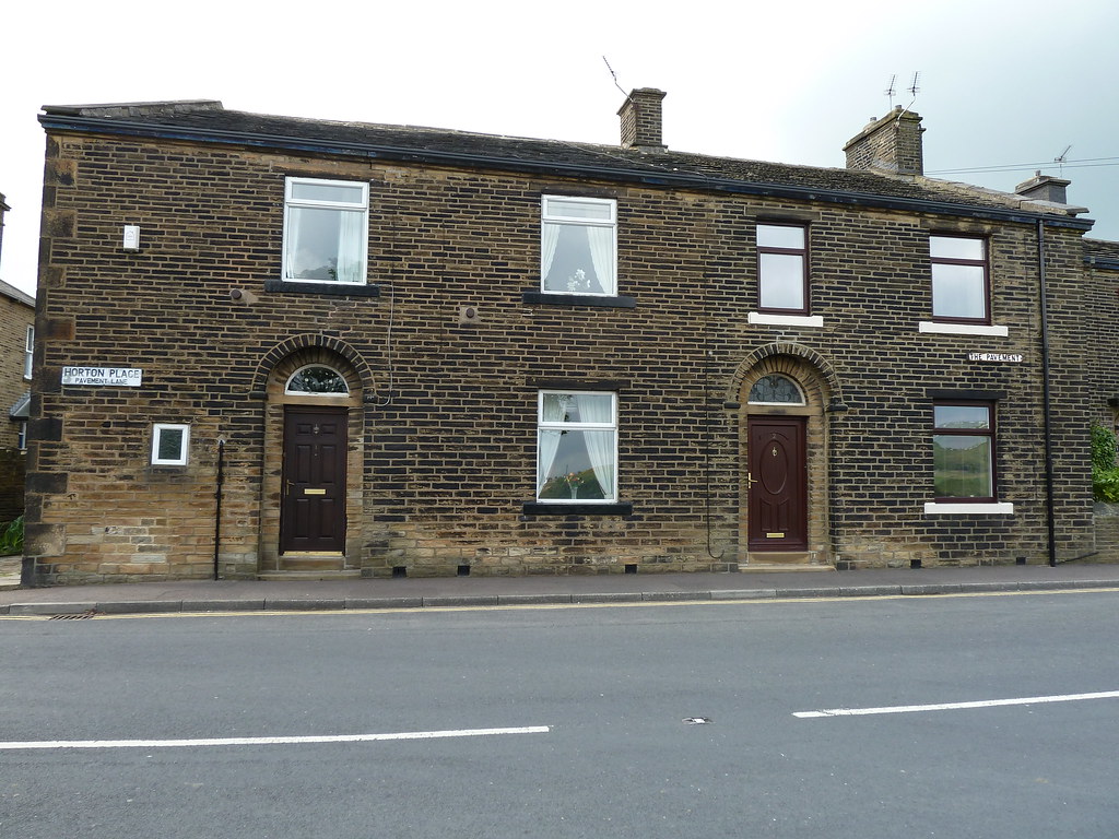 Houses Pavement Lane, Bradshaw. The Chairman 8 Flickr