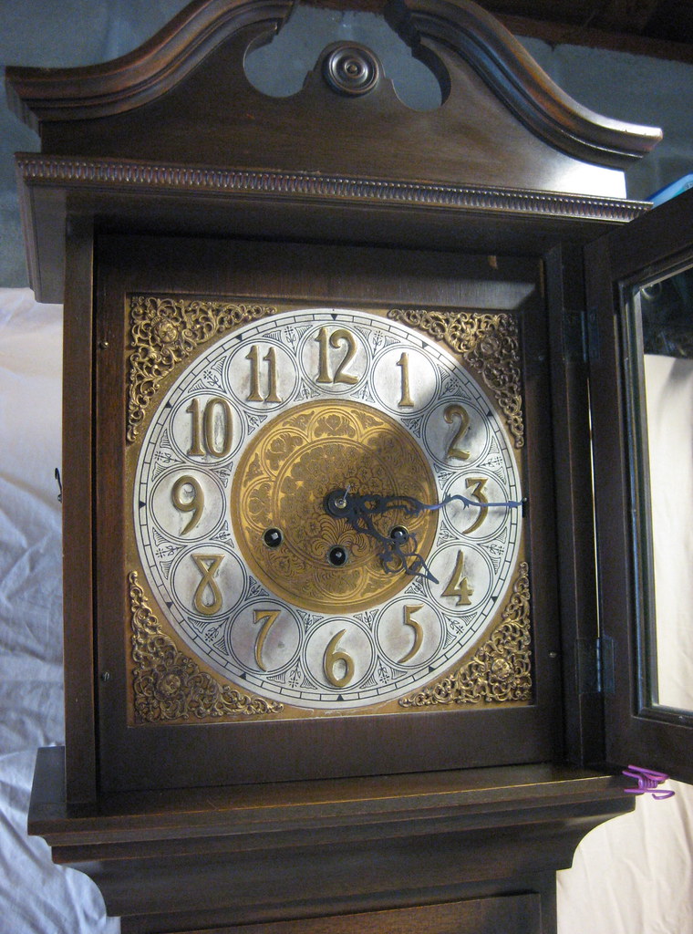 Colonial 5tube grandfather clock, model 1418 (IMG_7766) a photo on Flickriver