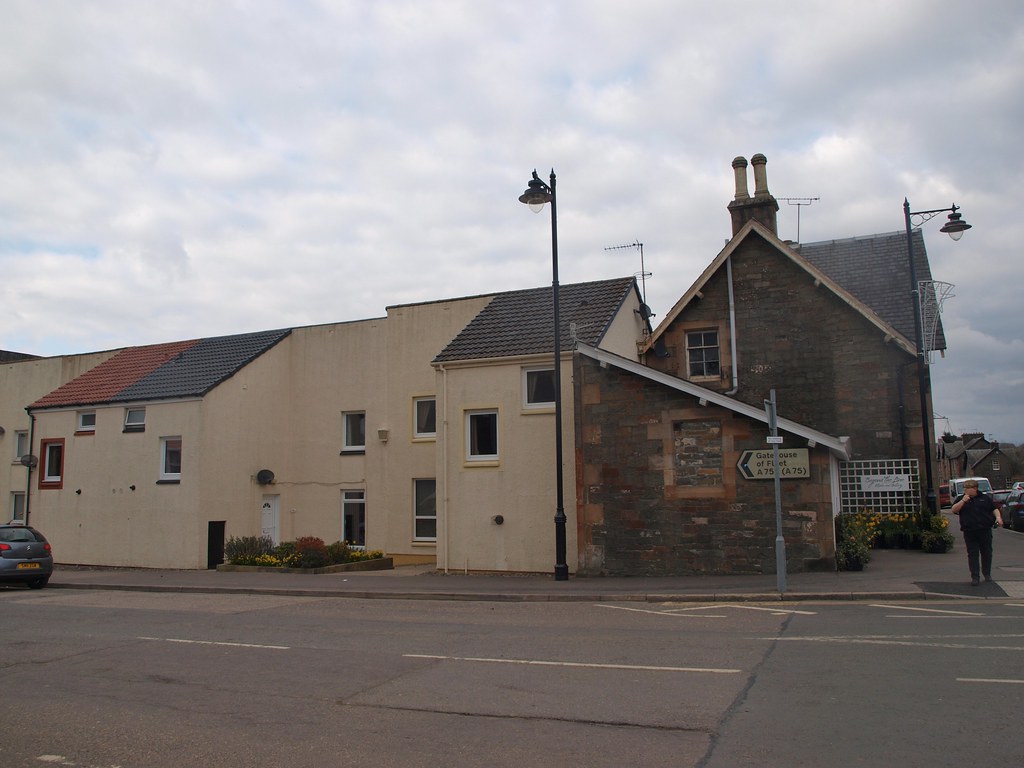 Kirkcudbright 30032017 The station building at Kirkcud… Flickr