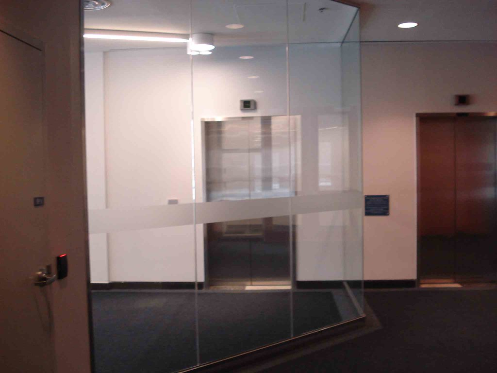 35 Wellington St. New Tenant Lobby (4) DESIGNMY Flickr