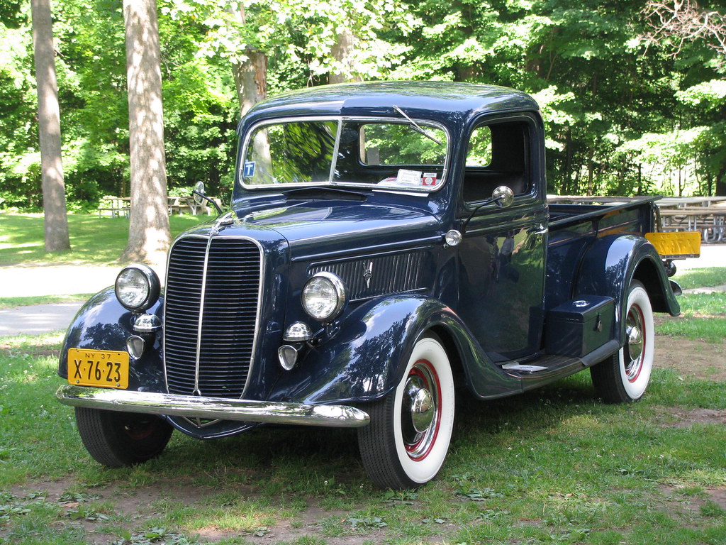 70812 CNY ANTIQUE TRUCK SHOW IN SYRACUSE, NY 533 Flickr