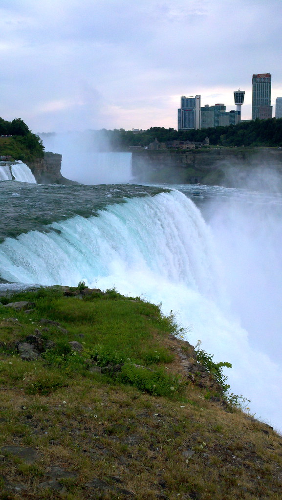 Niagara Falls up closeAmerican side Saturday evening 7/21… Flickr