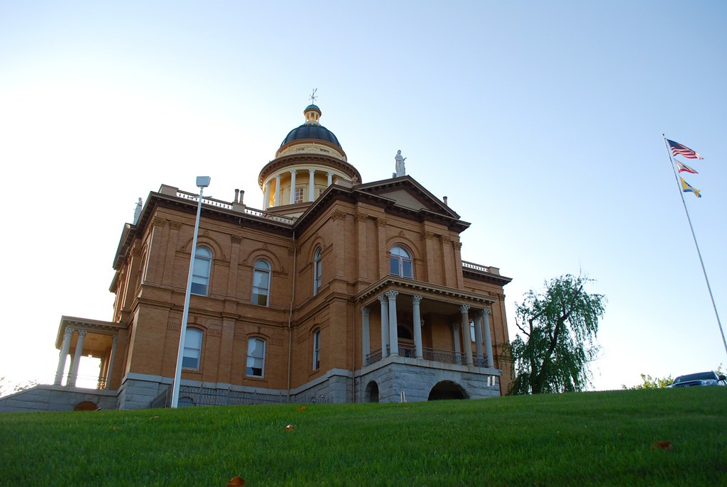 Auburn Courthouse jnoriko Flickr