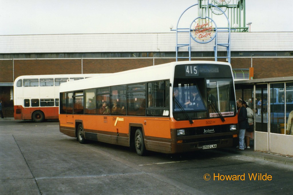 G M Buses 502 (D502 LNA) Middleton Bus Station. 12/11/1988… Flickr