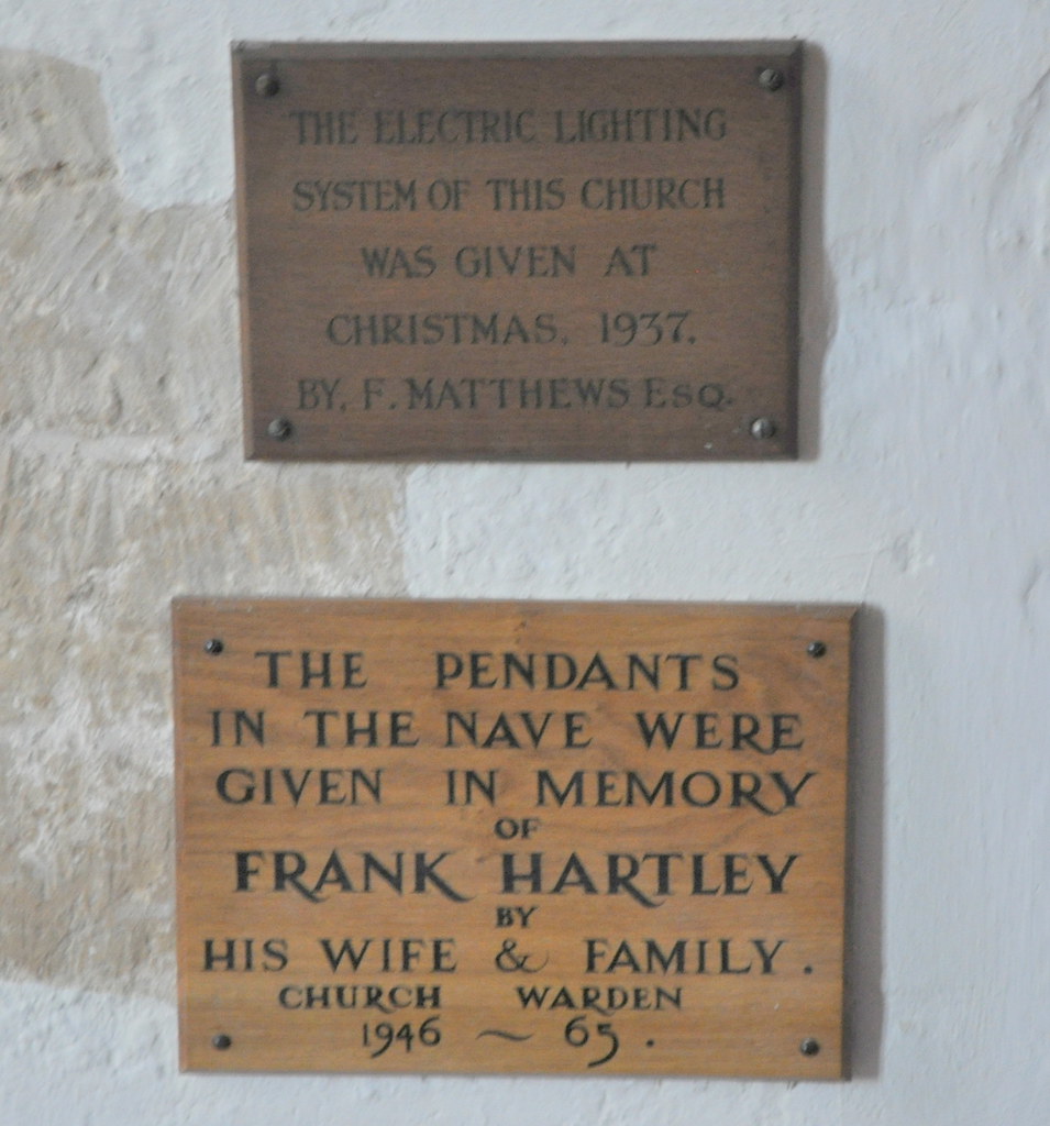 ShiptonunderWychwood179 St Mary Monuments on south of c… Flickr