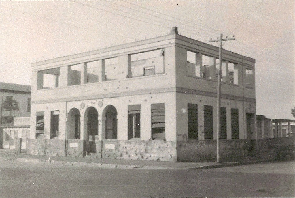 Sept. 2123, 1952 Darwin's bombed out Post Office court… Flickr