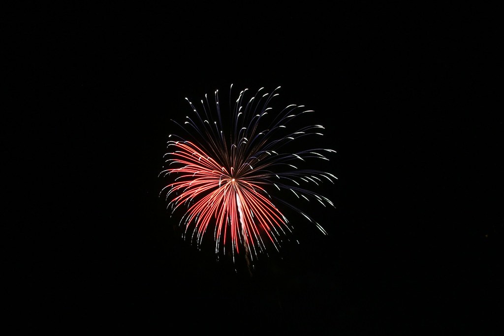 IMG_38351 Auburn fireworks July 4, 2012 Glenn McCarley Flickr