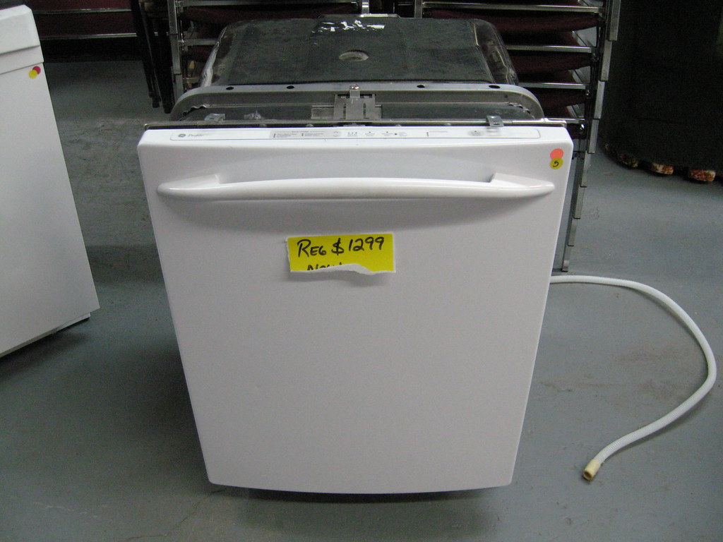 dishwasher Auction April 28th 11am at Big M Tack For more … Flickr