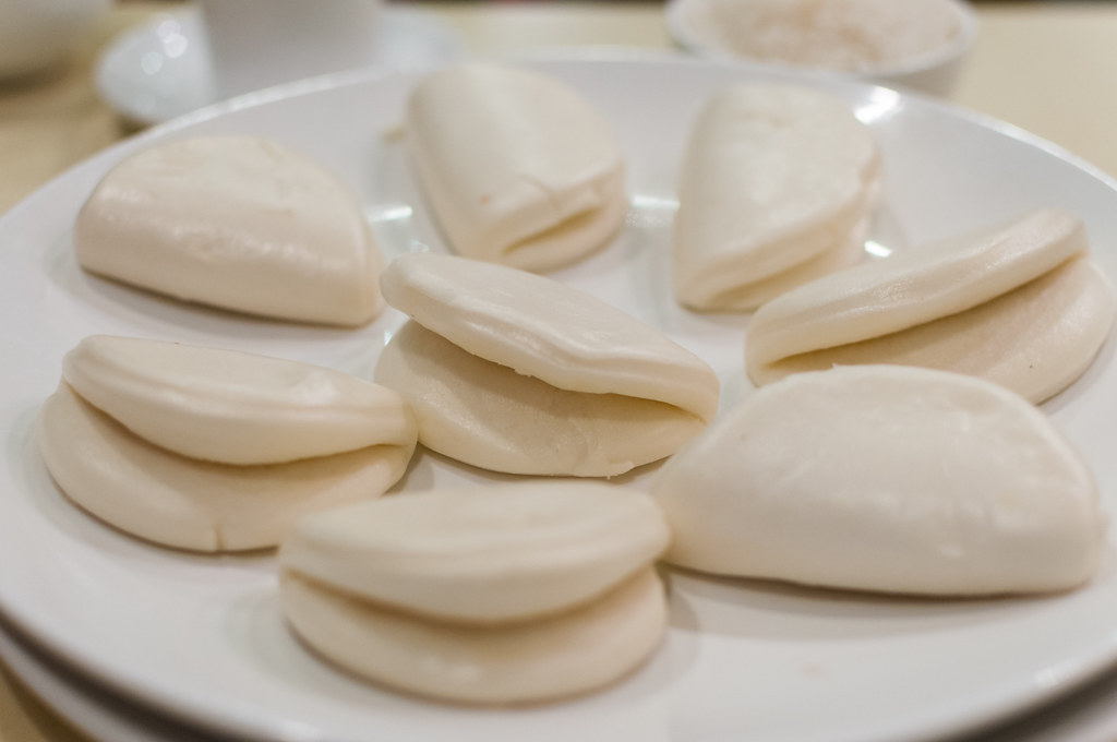 Peking duck buns at MingHin Restaurant in Chicago's Chinat… Flickr