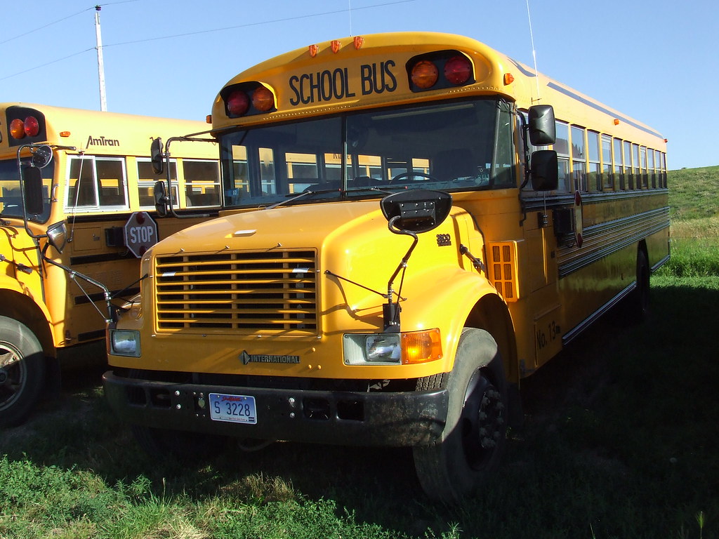 DSCF1701 Lyman School District 421 13 2000s Blue Bird I… Flickr