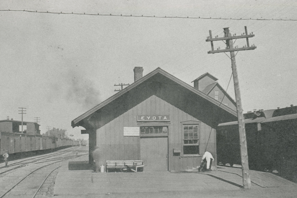 Eyota, MN, Depot An early shot of the CNW depot in Eyota, … Flickr