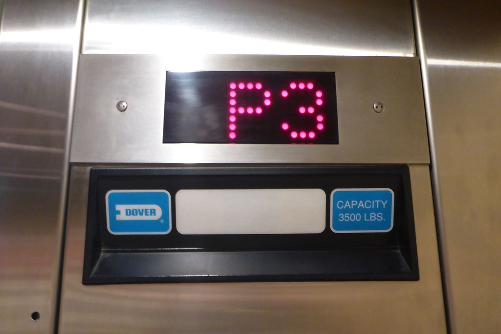 Dover elevator at kennestone hospital nice older dover DieselDucy