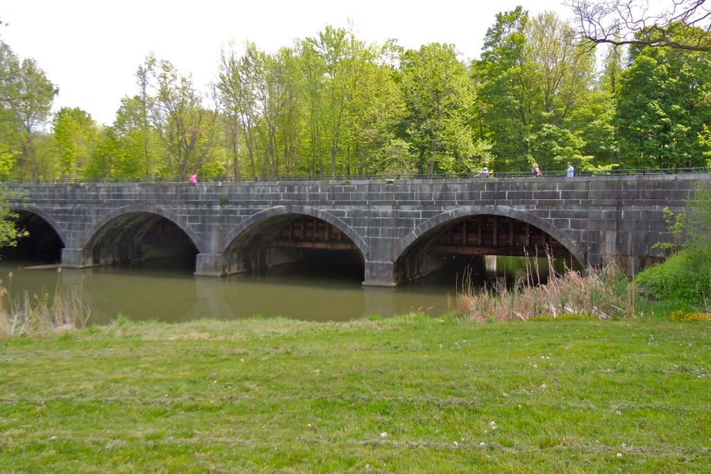 9MileCreekAqueduct The 9 Mile Creek Aqueduct was built in … Flickr