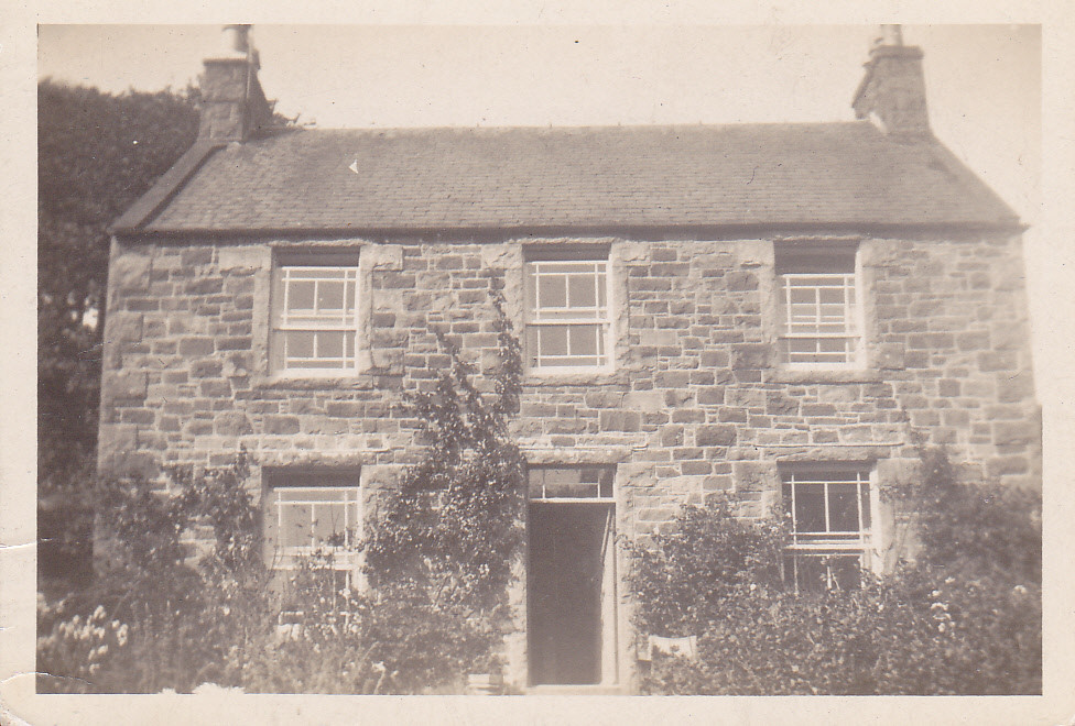 one of the houses at Burnfoot This house appears in a few … Flickr