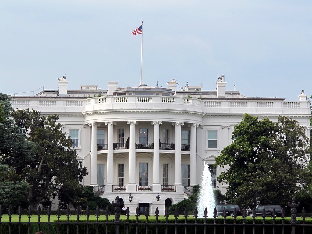 1600 Pennsylvania Avenue NW frankieleon Flickr