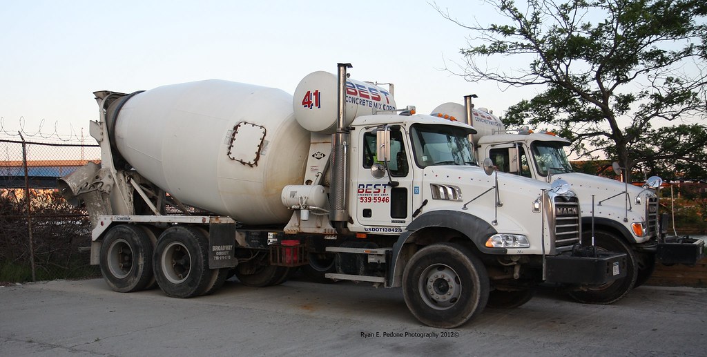 Best Concrete Mix Corp Mack Granite mixer a photo on Flickriver