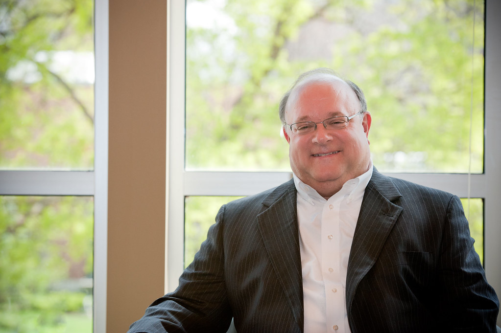 Dr. Gary er Associate Professor of Accounting Director,… Flickr